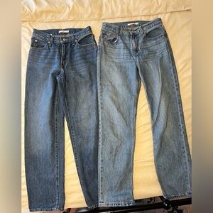 Classic Straight-Leg Women's Jeans in Light & Medium Blue